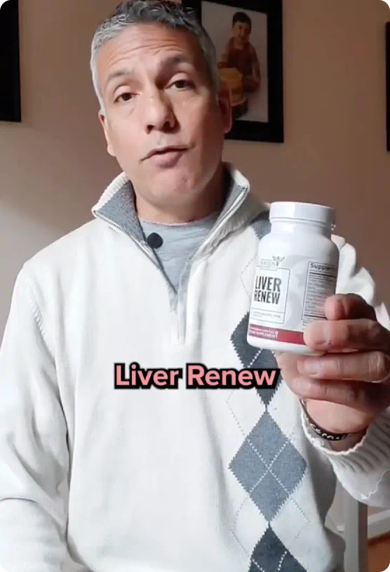Play video: a customer shows his Liver Renew