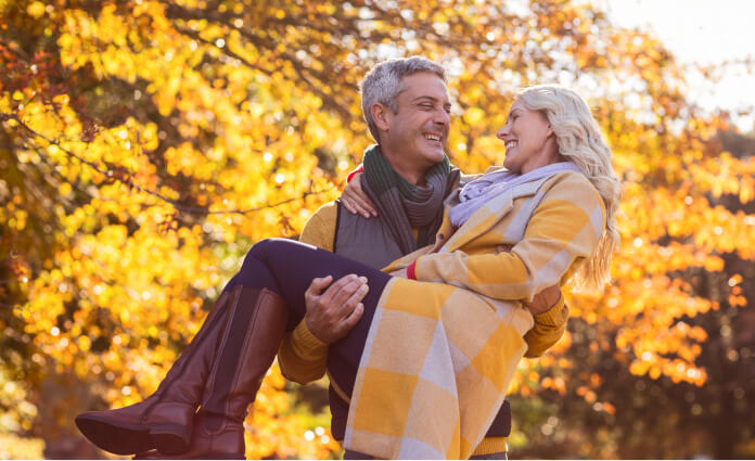 couple in autumn