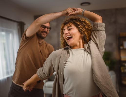 couple dancing