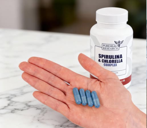 Spirulina and Chlorella Complex Supplement